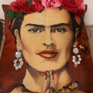 #fridakahlo #homemade #pillow #decor #elAfterLucky